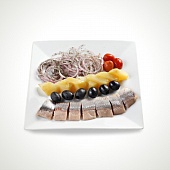 Сельдь с отварным картофелем